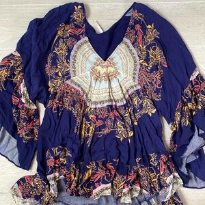 Free People XS Blouse- like new condition